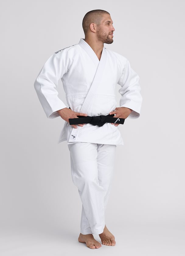 Vysoce kvalitní judo kimona Ippongear pro výkonnostní judisty a soutěže bez nutnosti certifikátu IJF.